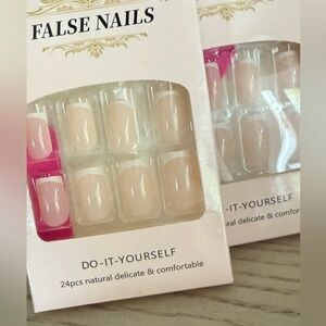 Set of 2 boxes French manicure press on nails 48
